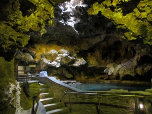 Cave Basin - Banff                         